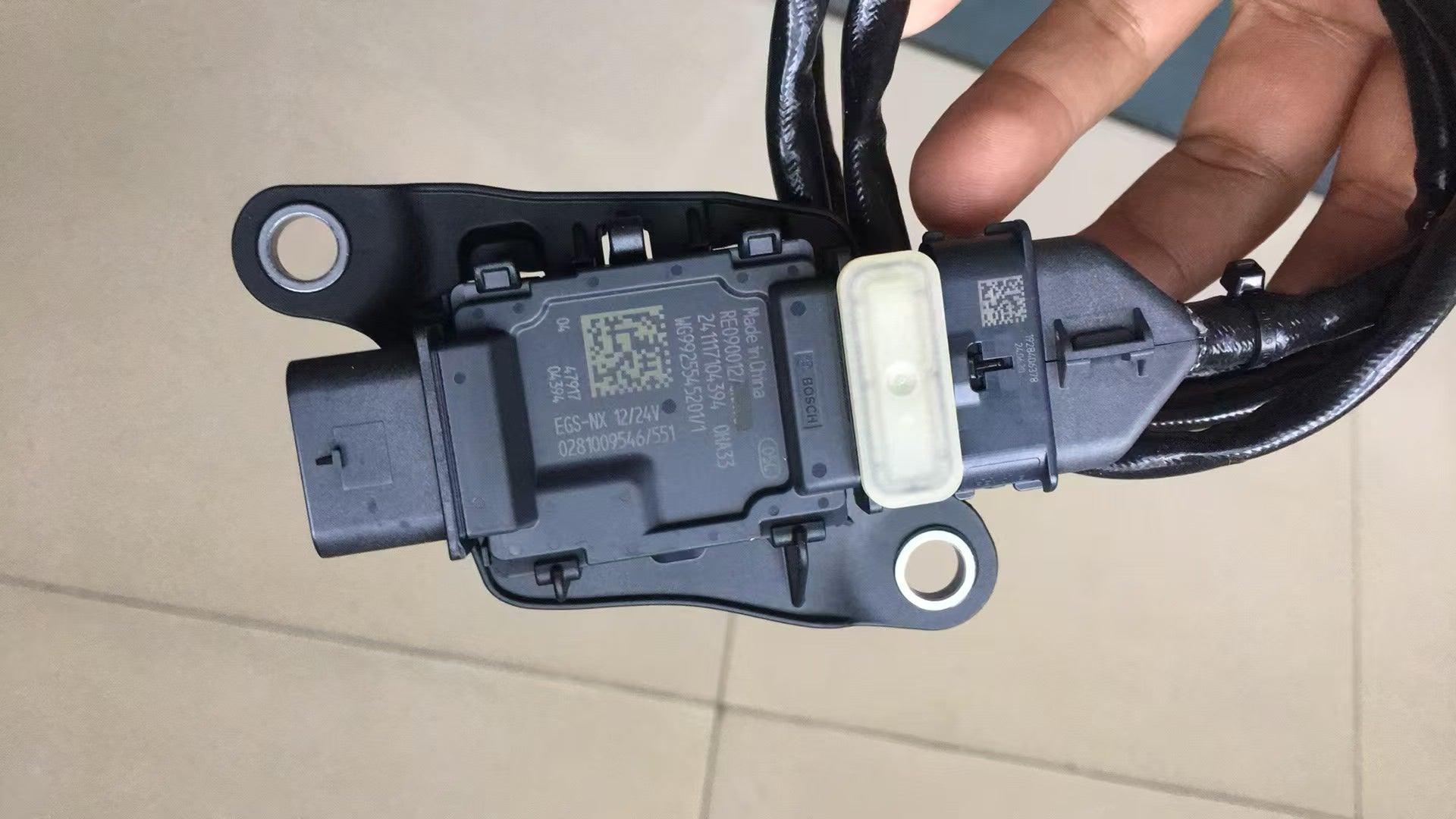 WG9925545201 028100954/551 Nox Sensor OEM