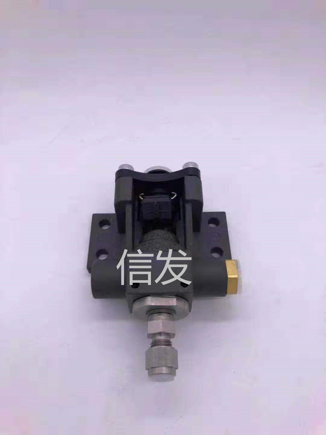 0444044016 0444044023 Urea nozzle assembly OEM