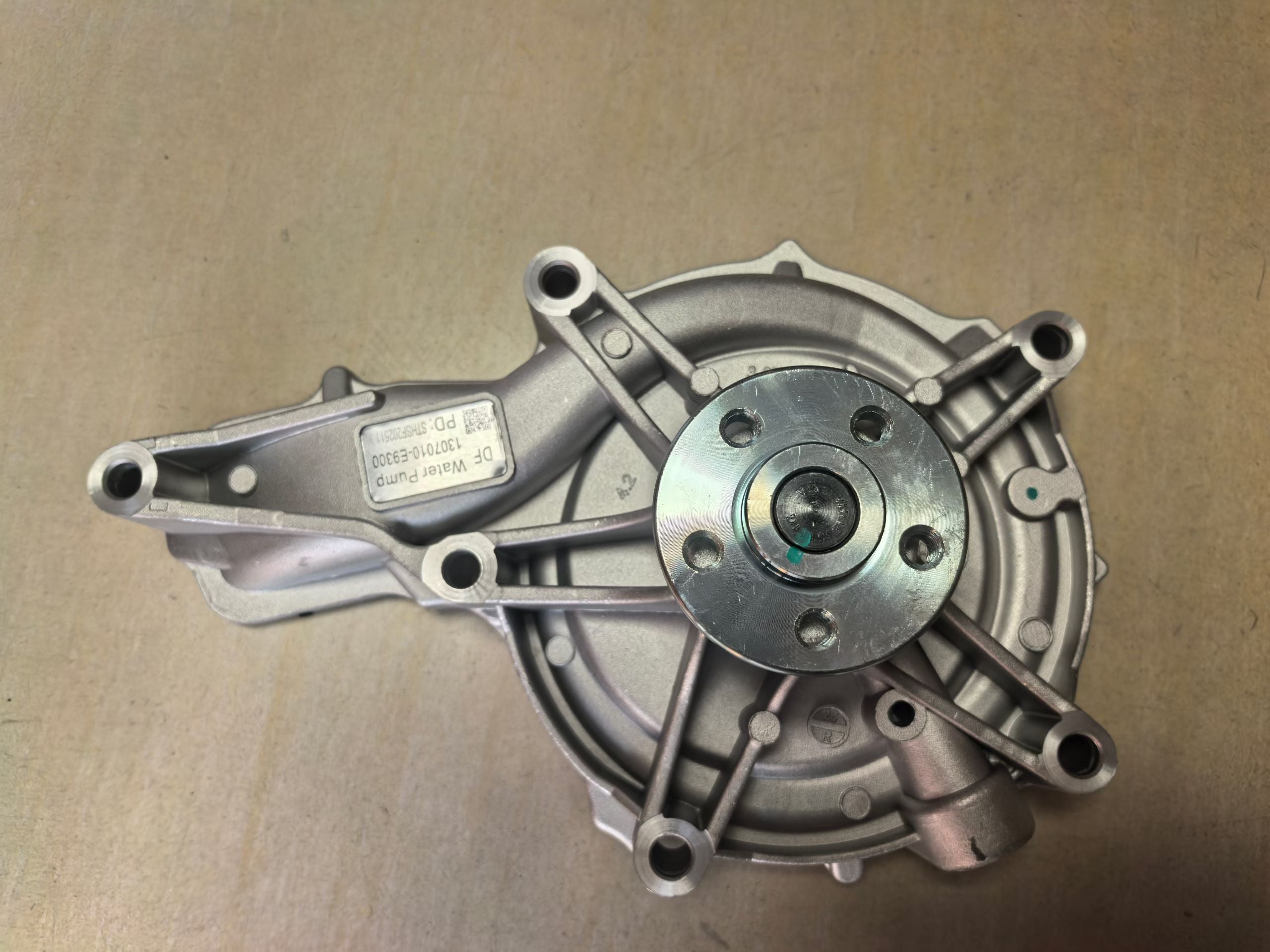 OEM engine water pump for 1307010-E9300 engine