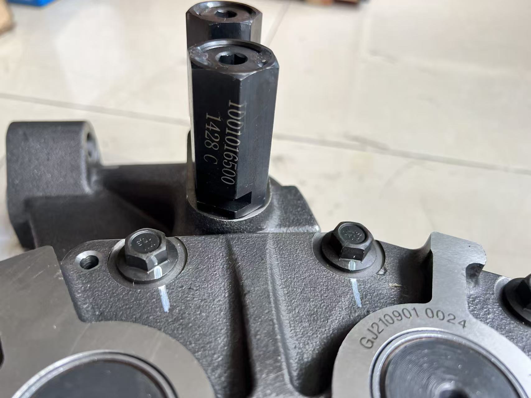 1001016500 main oil passage pressure relief valve OEM