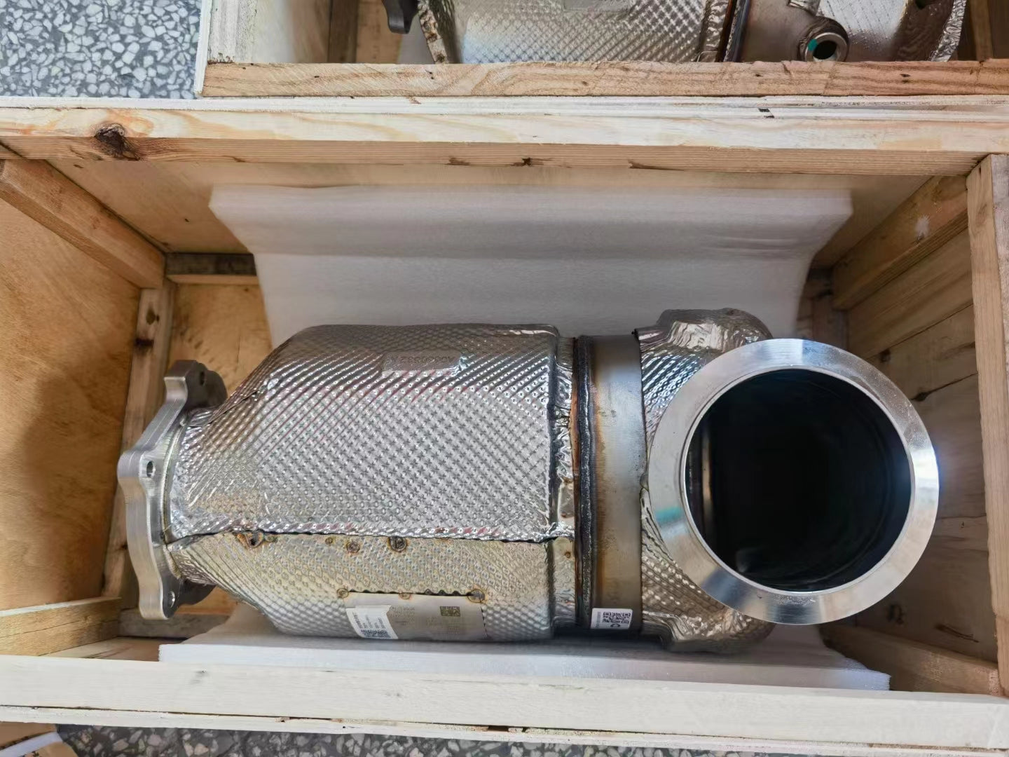 1205245-HA410 ternary catalytic cylinder OEM