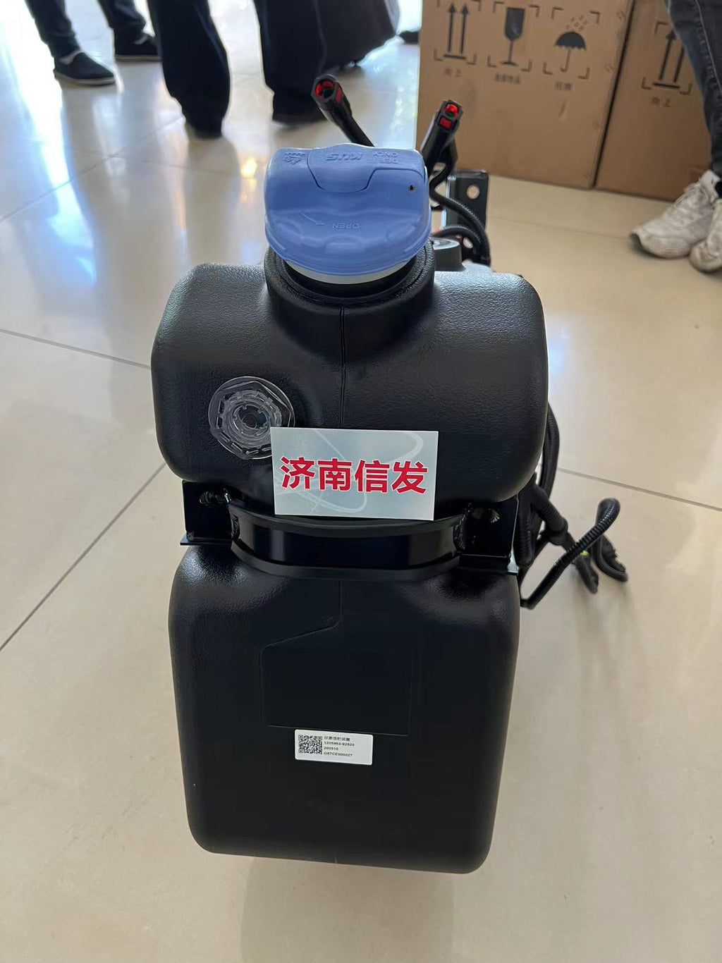 1205903-92520 Urea Tank OEM