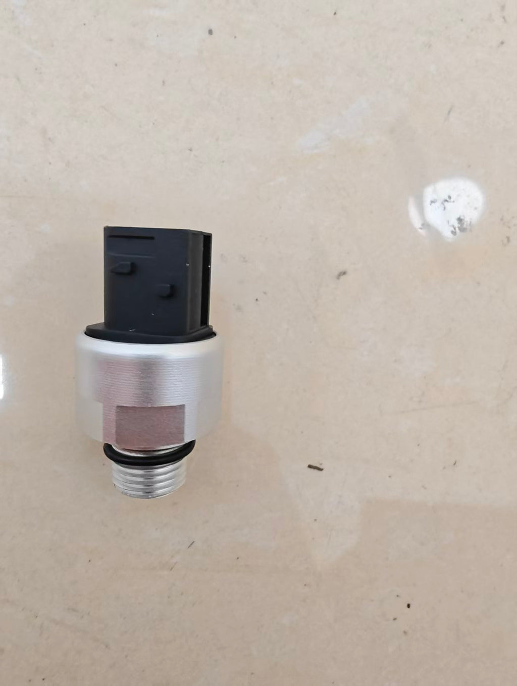 1889798 air pressure sensor OEM