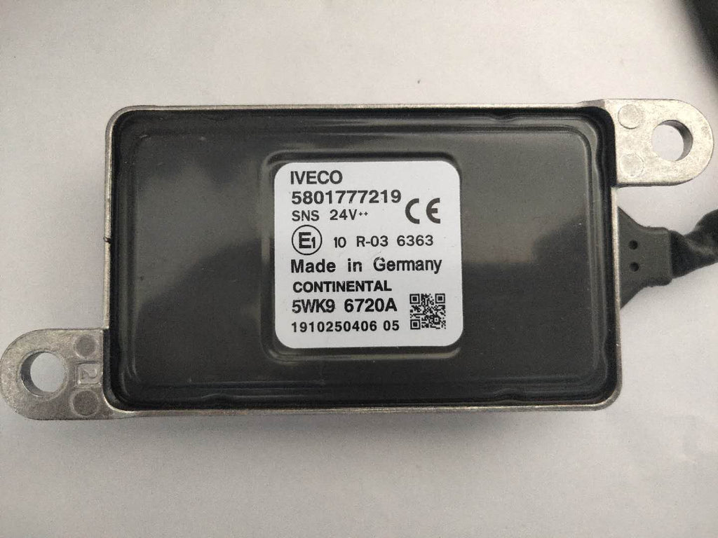 5801777219 5WK96720A Iveco Nox Sensor OEM
