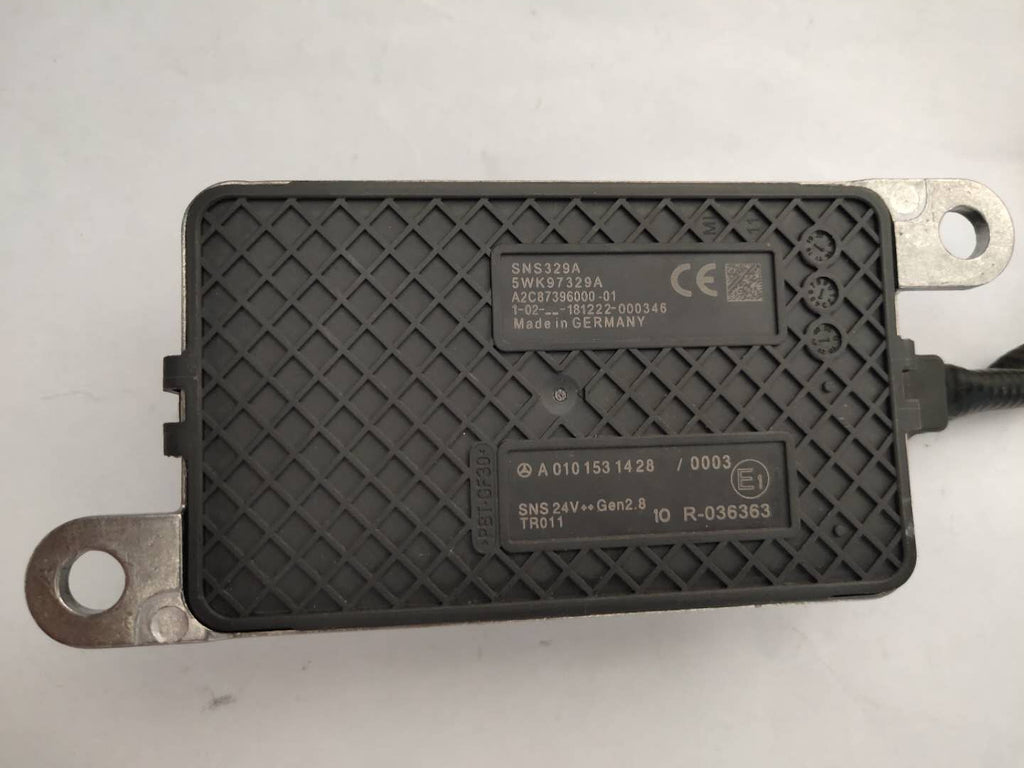 A0101531428 5WK97329A Mercedes Benz Nox Sensor OEM