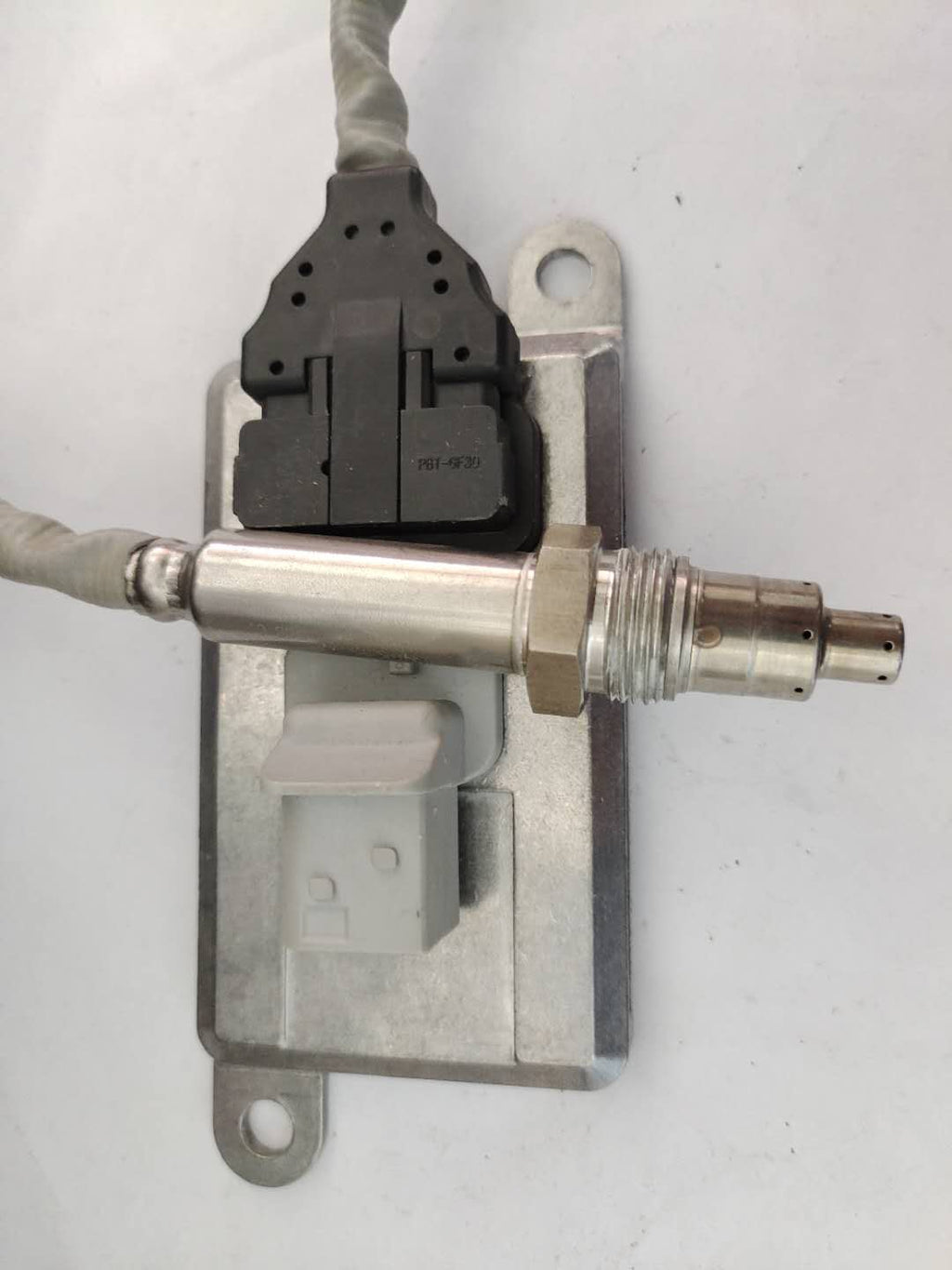 A0101539528 5WK96653C Mercedes Benz NOX Sensor OEM