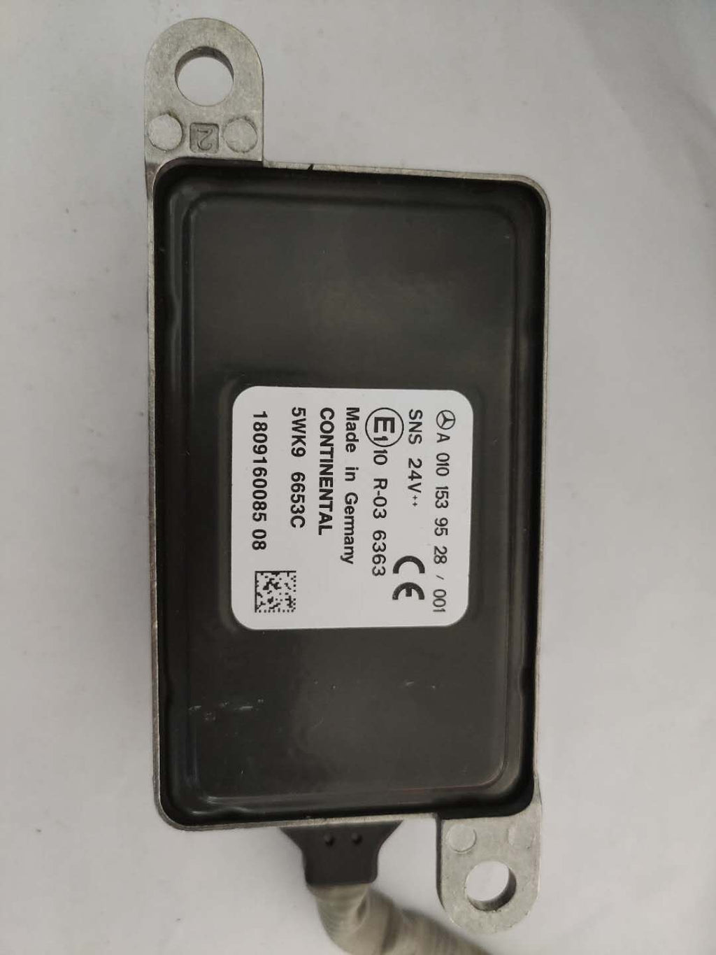 A0101539528 5WK96653C Mercedes Benz NOX Sensor OEM