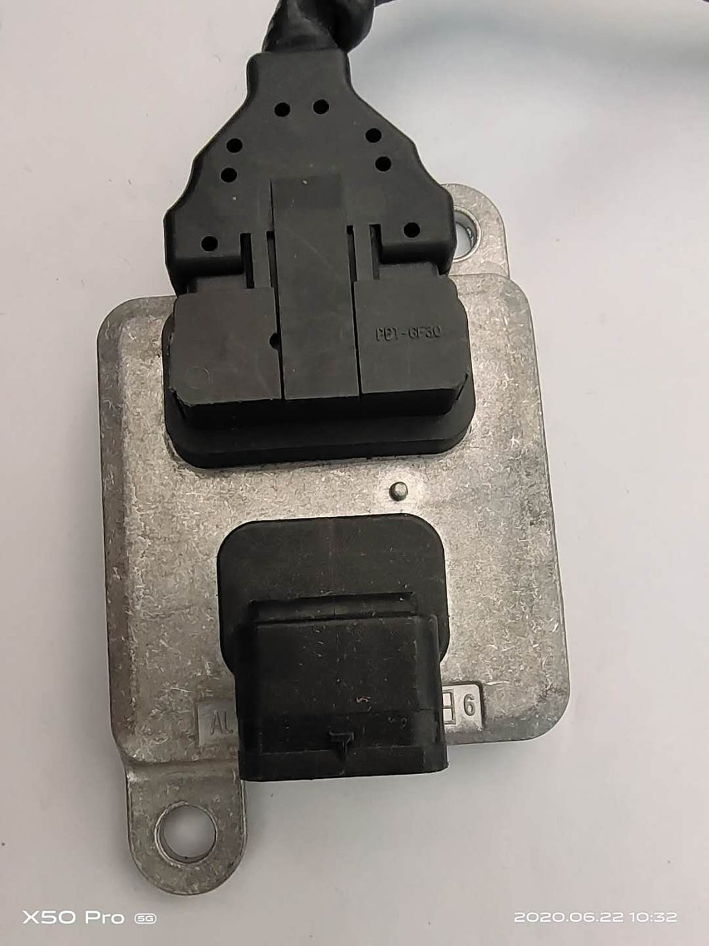 A0009053403 5WK96681 Mercedes Benz NOX Sensor OEM