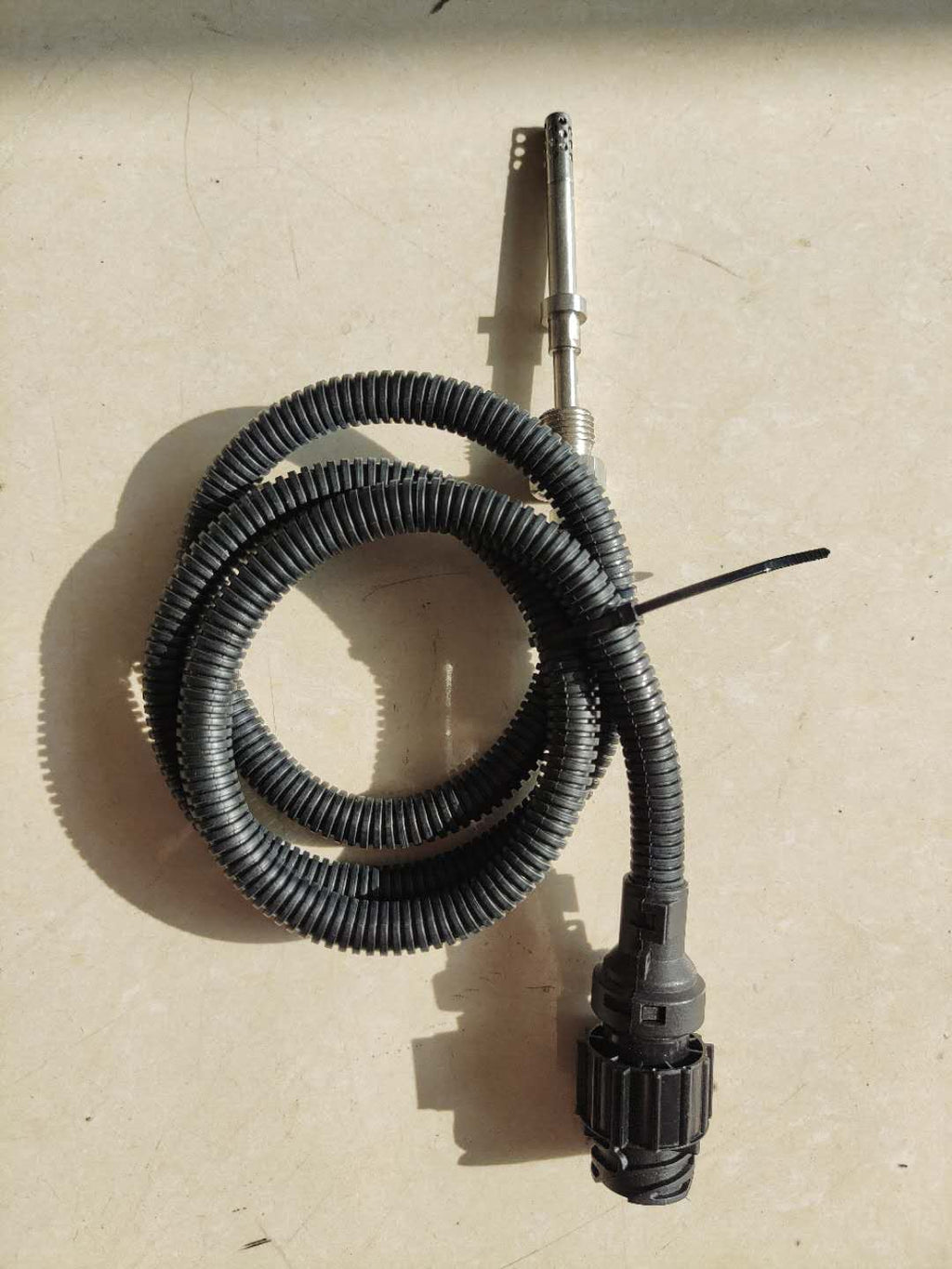 20451990 Volvo exhaust temperature sensor OEM