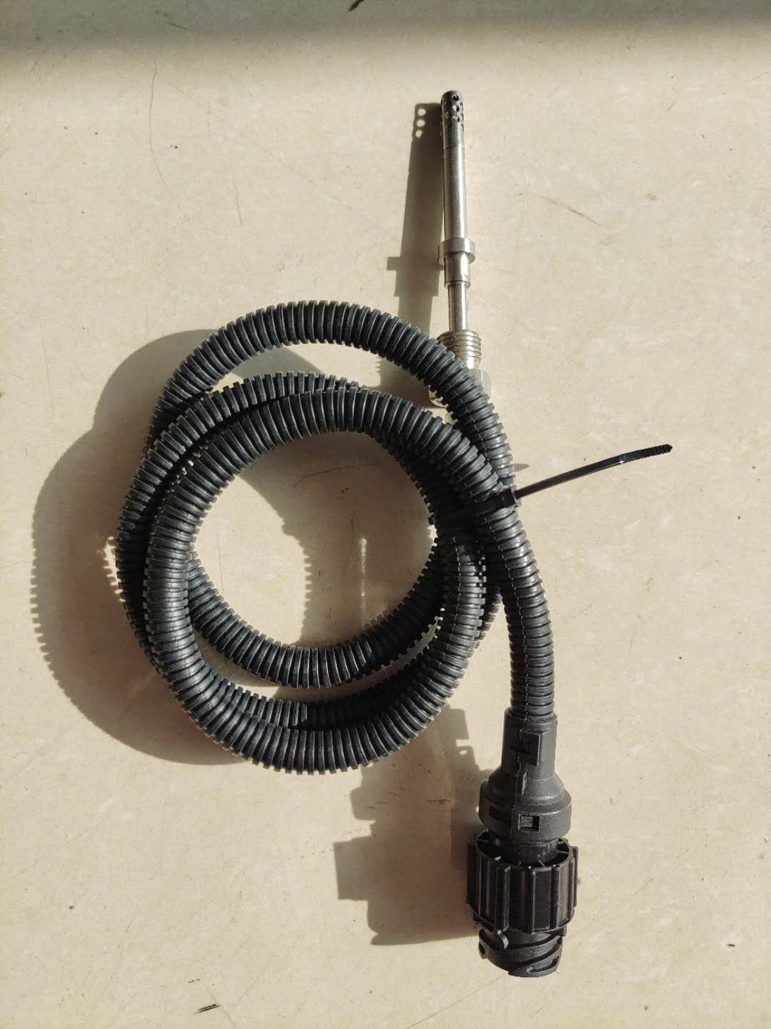 20451990 Volvo exhaust temperature sensor OEM