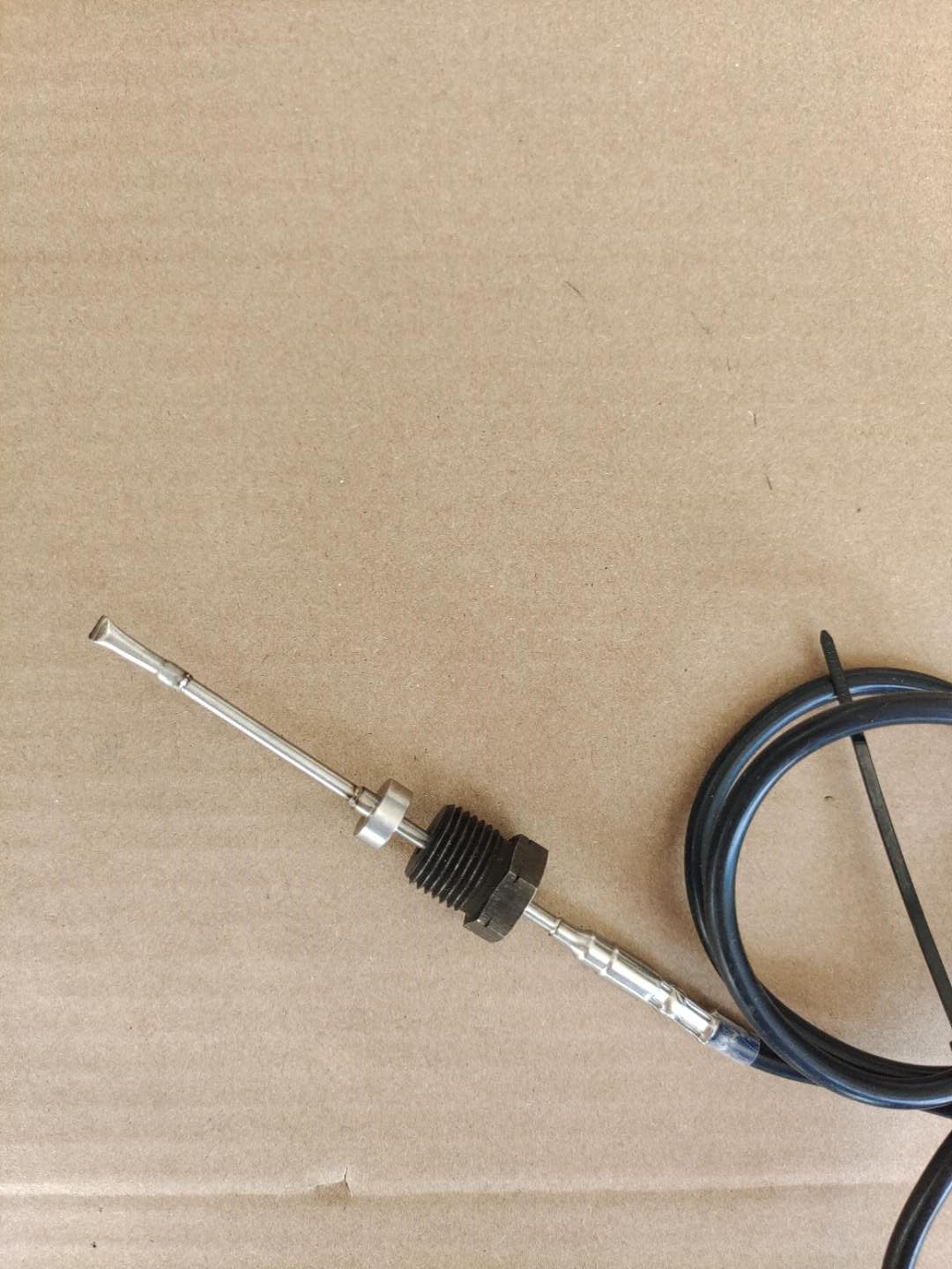 1810691 DAF exhaust temperature sensor OEM