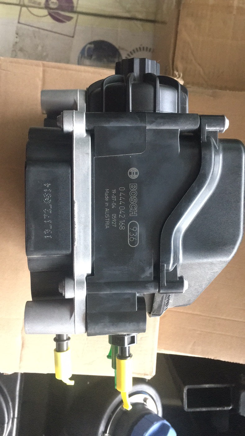 0444042168 389-2683 Urea metering pump (water-cooled) OEM