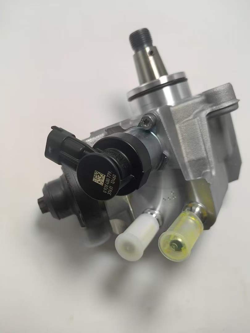 C00525877 044501512 High pressure oil pump OEM