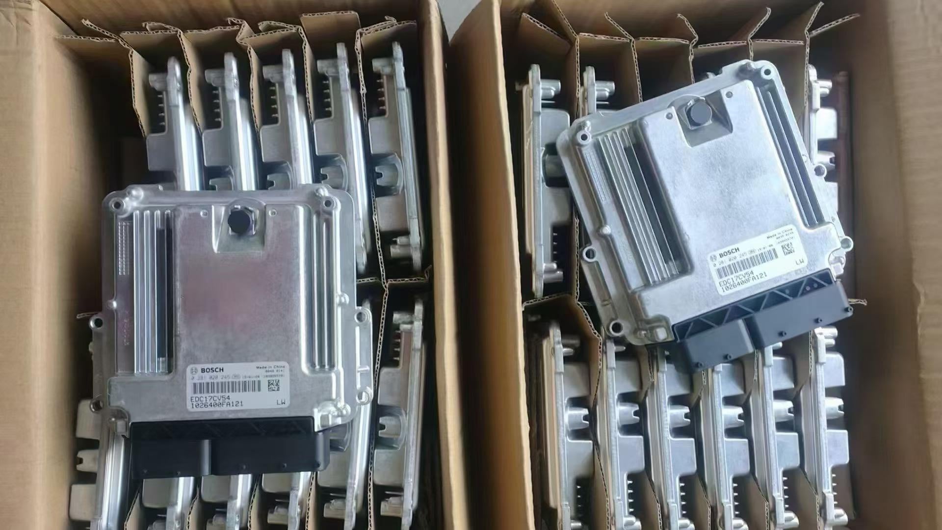 1026400FA121 0281020245 Engine ECU