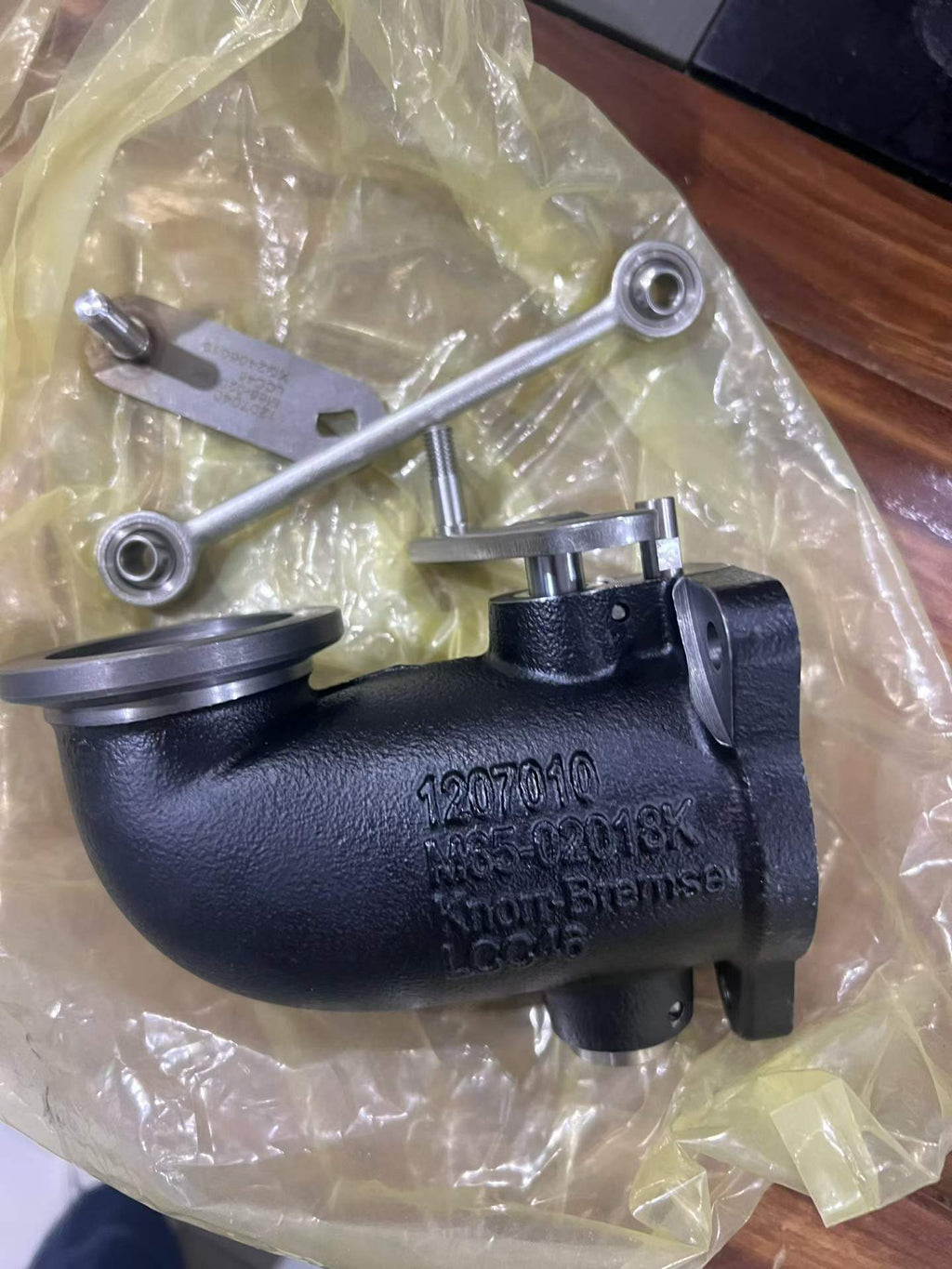 1207010M65-02018K 1207010M60-0000 EGR connection pipe