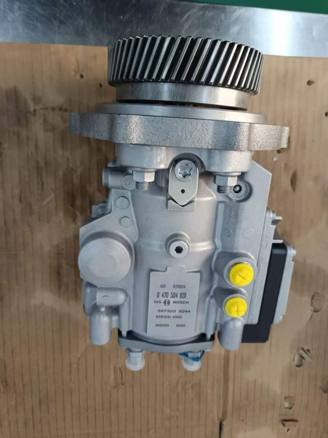 8973038244 0470504031 High pressure oil pump