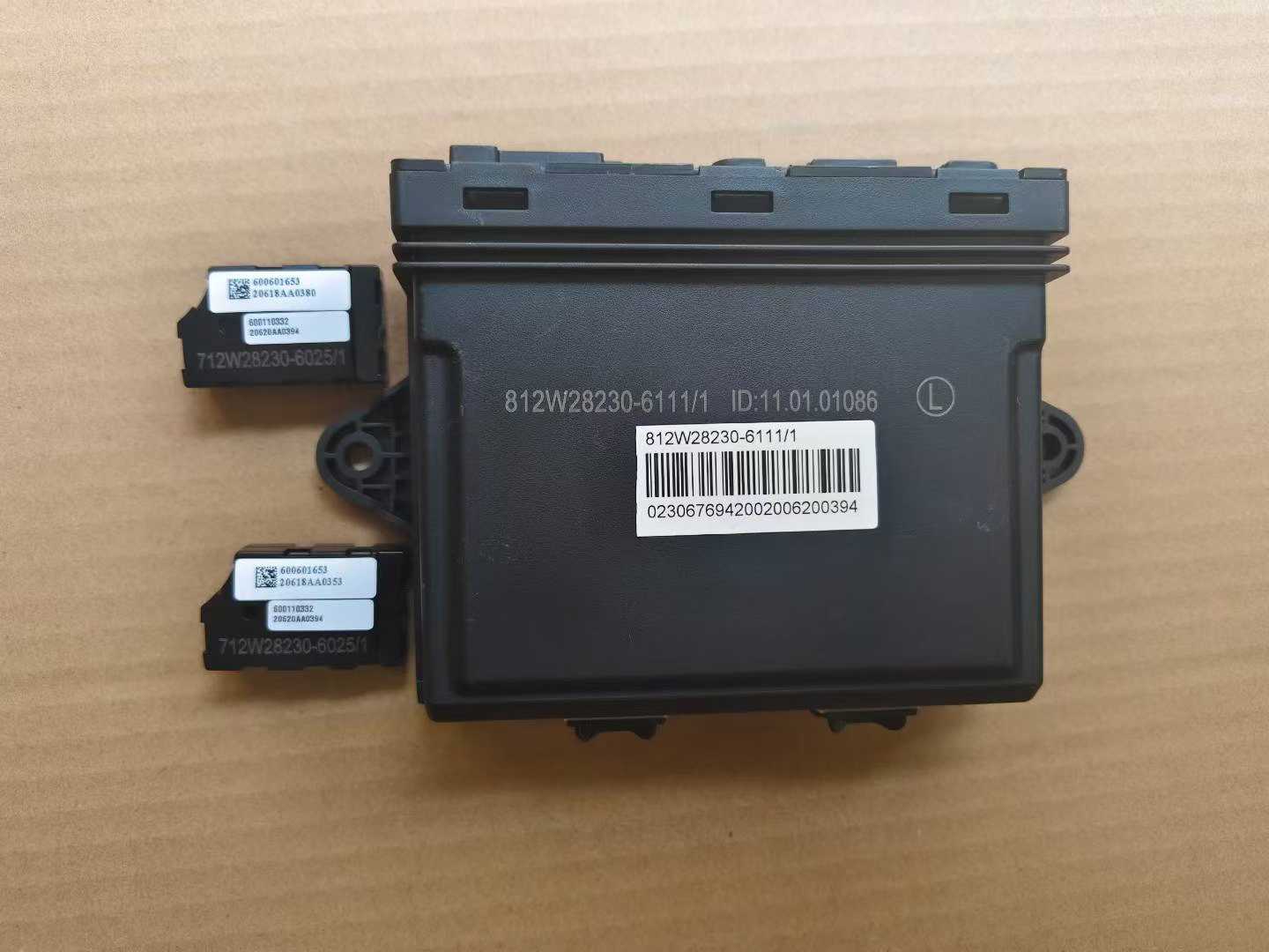 812W28230-6111 door control box OEM
