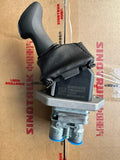 YZ900036000424 Hand brake valve OEM