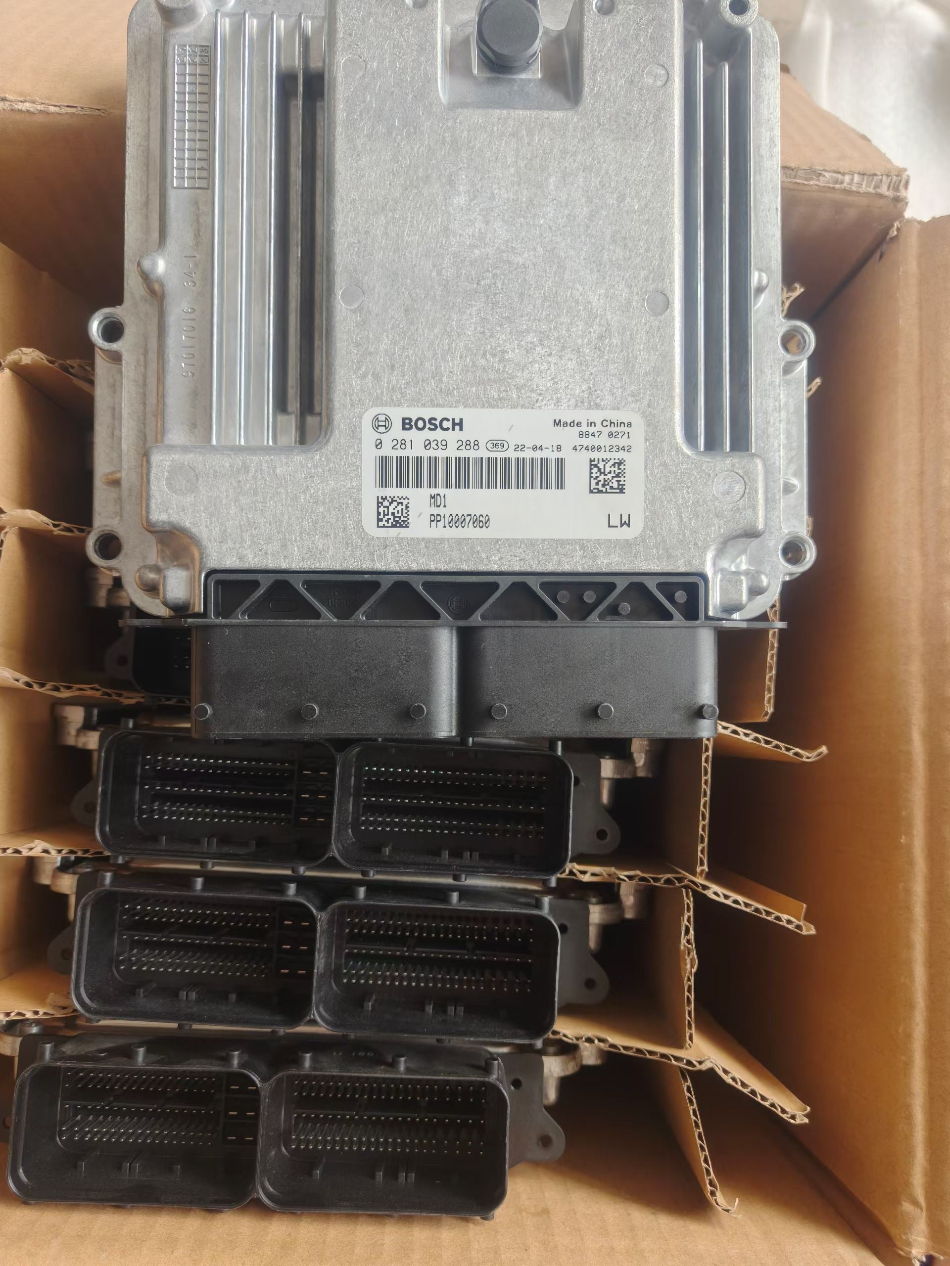 PP10007060 0281039288 engine computer board OEM
