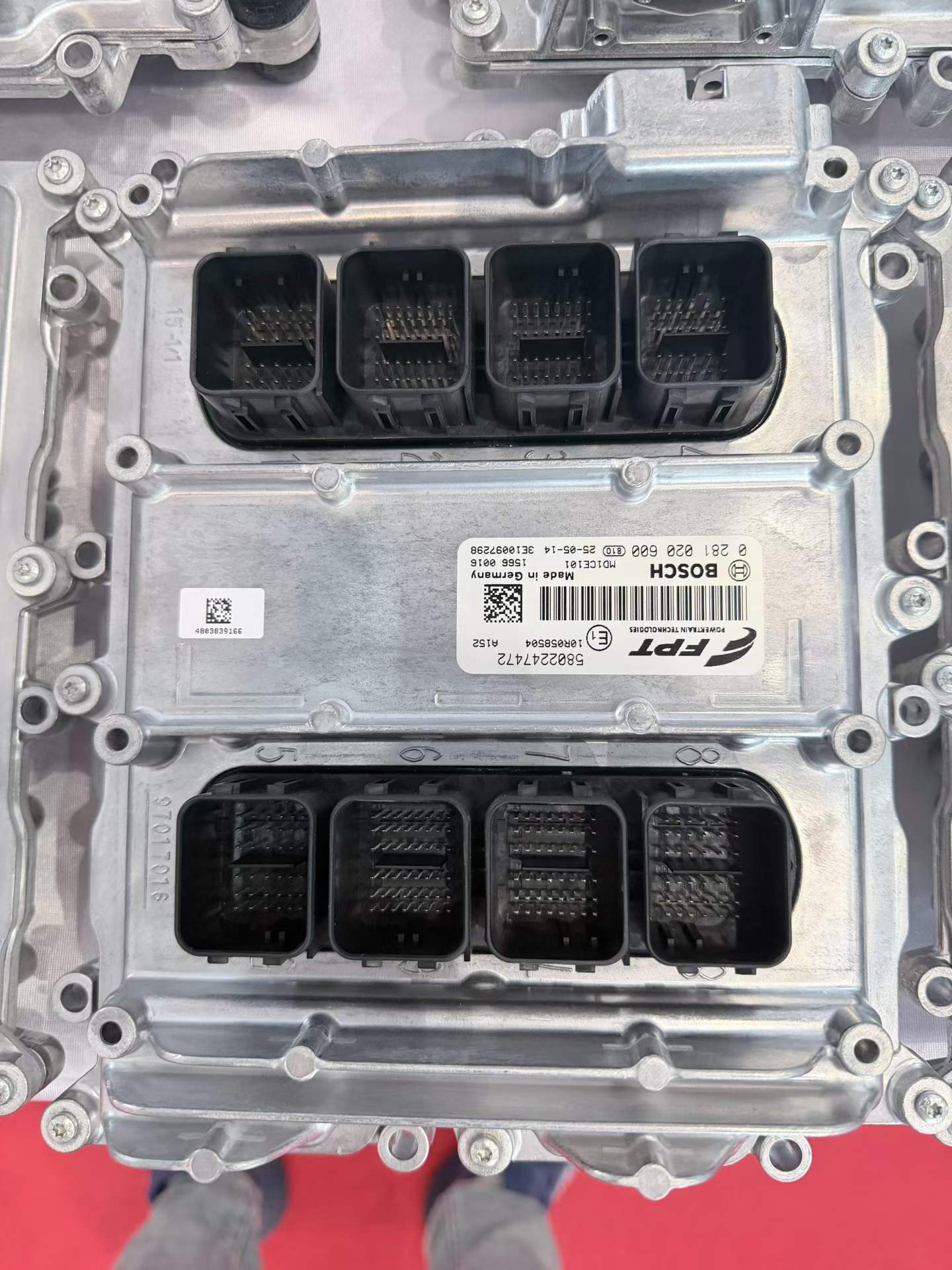 5802247472 0281020600 Engine ECU OEM