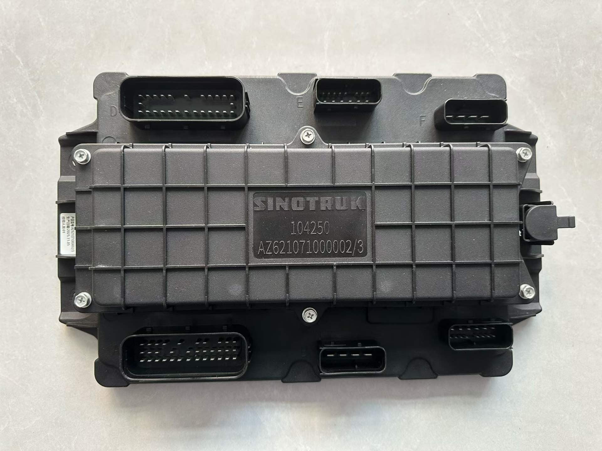 AZ621071000002 New Energy System Low Voltage Distribution Box OEM