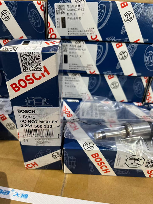 0261500333 LR024998 31480972 fuel injector OEM