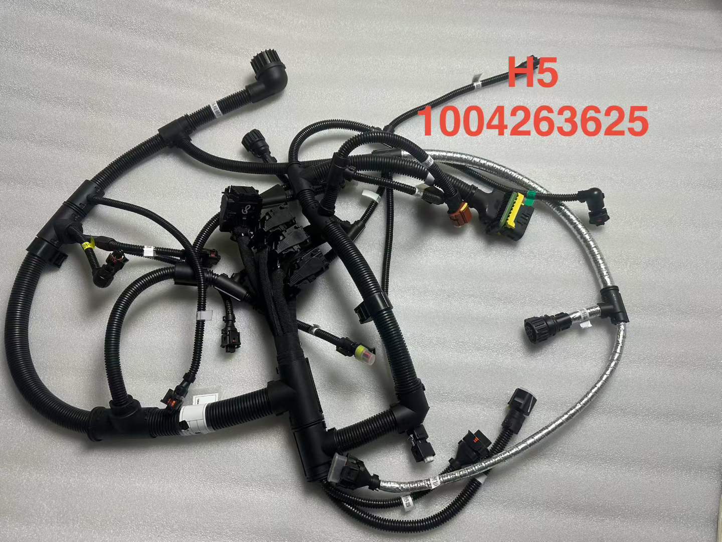 1004263625 engine wiring harness OEM