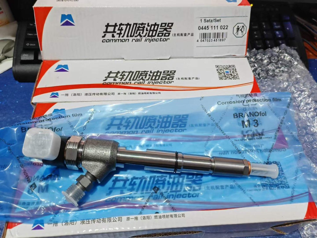0445111022 fuel injector OEM