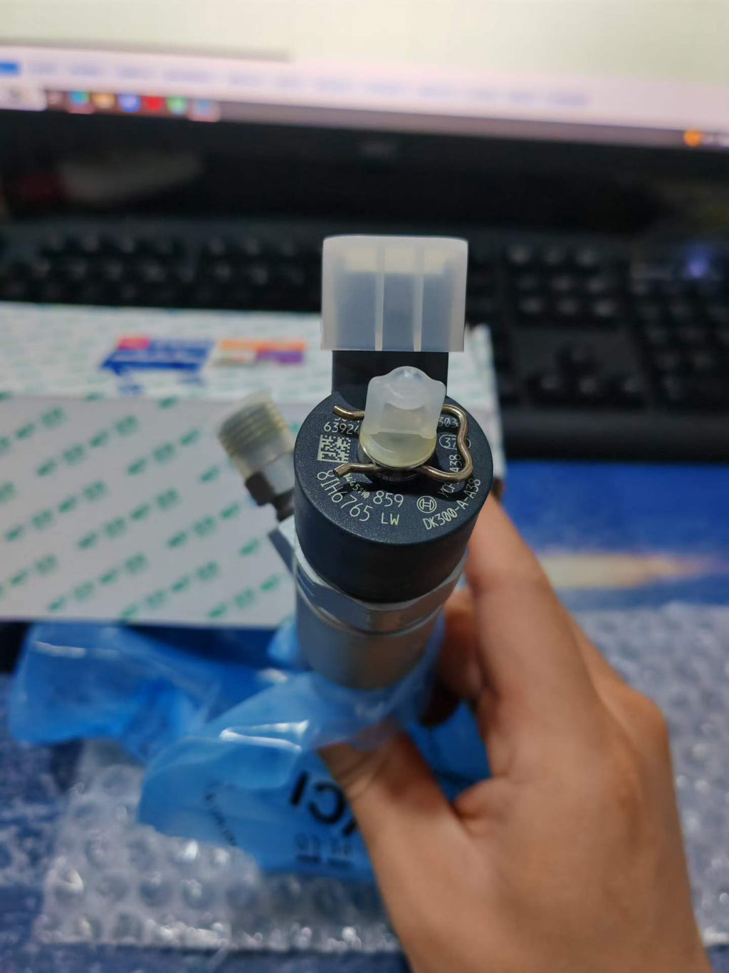 DK300-1112100A-A38 0445110859 fuel injector OEM