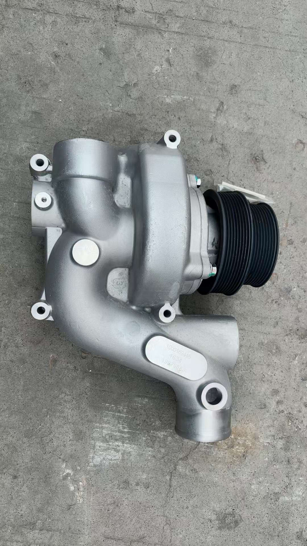1000169446 engine water pump OEM