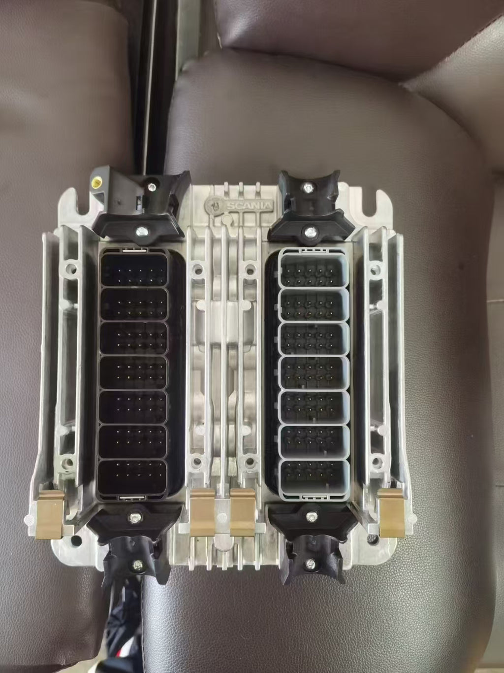 3253120 2428092 1857180 Engine ECU