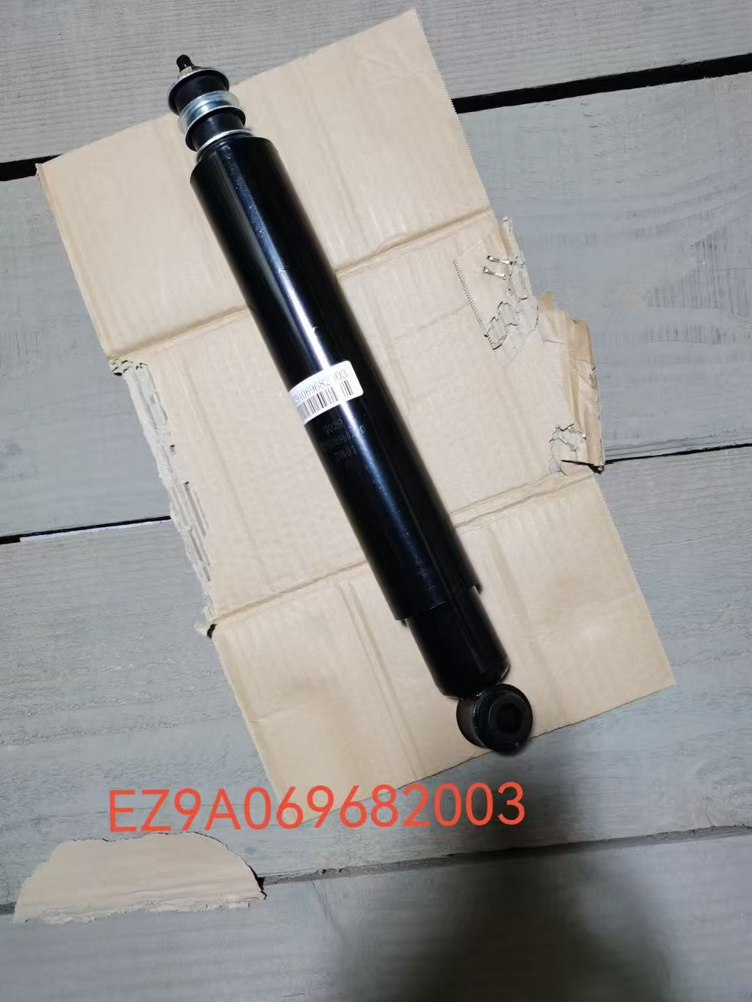 EZ9A069682003 shock absorber OEM