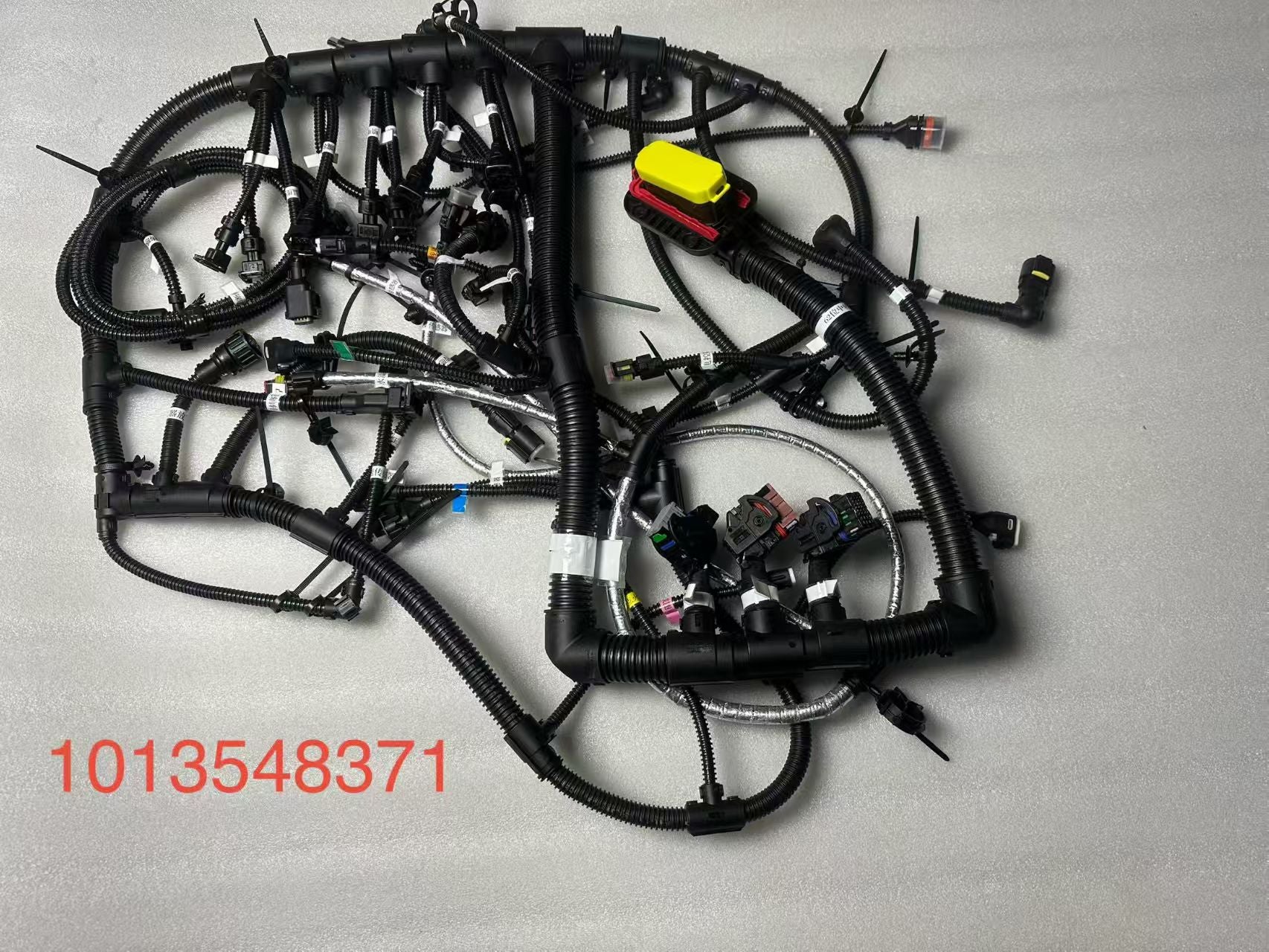 1013548371 engine wiring harness OEM