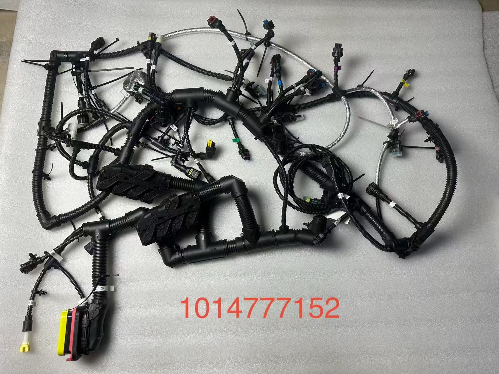 1014777152 engine wiring harness OEM
