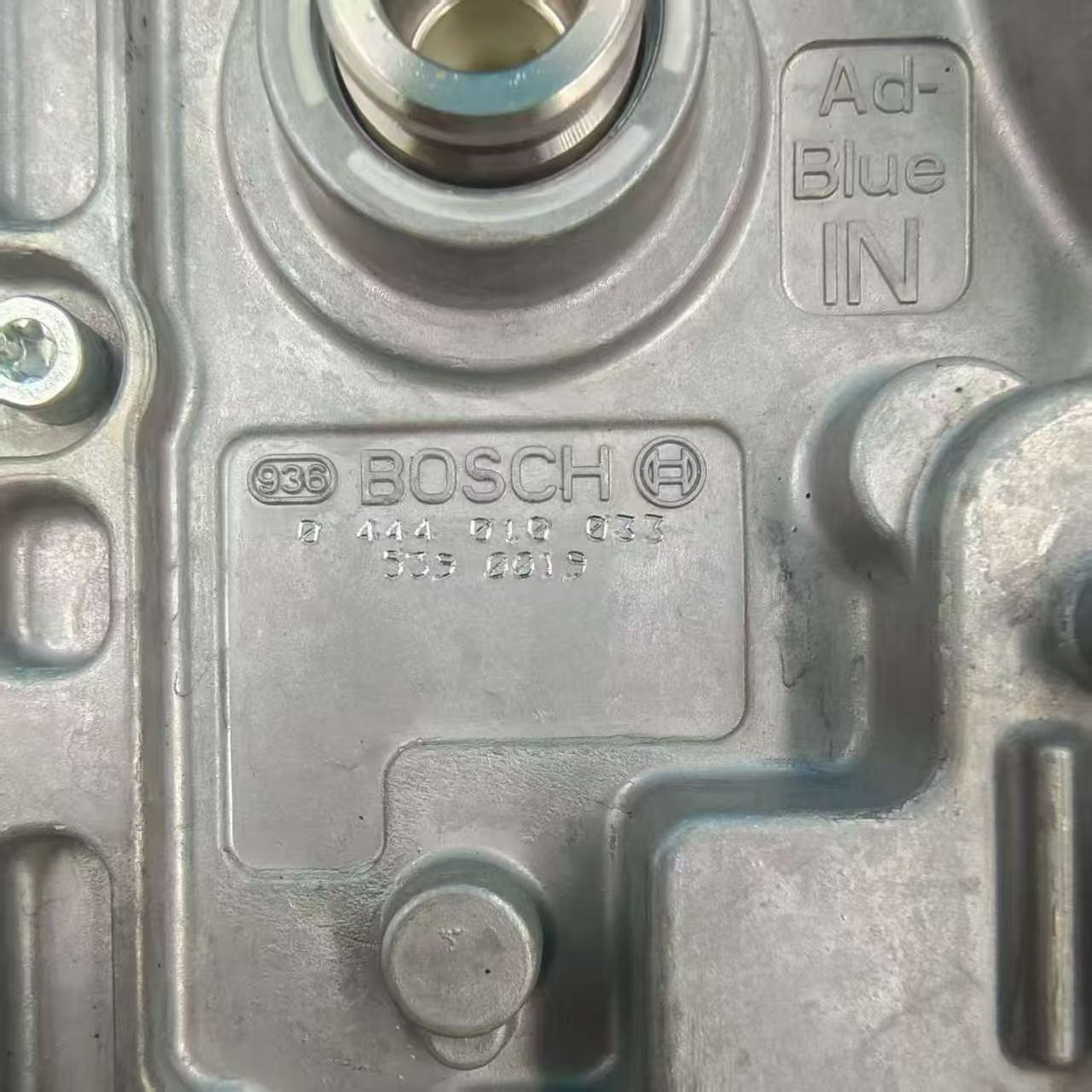 1818625 0444010033 urea pump OEM