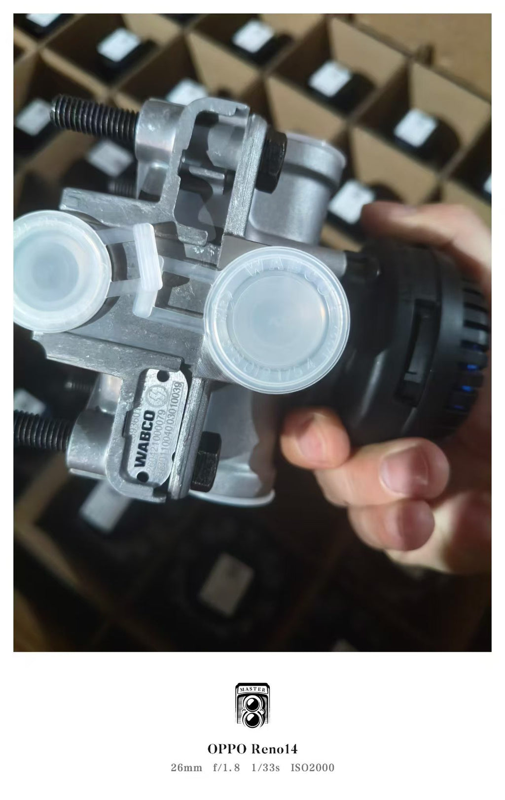 DZ95259360105 relay valve OEM