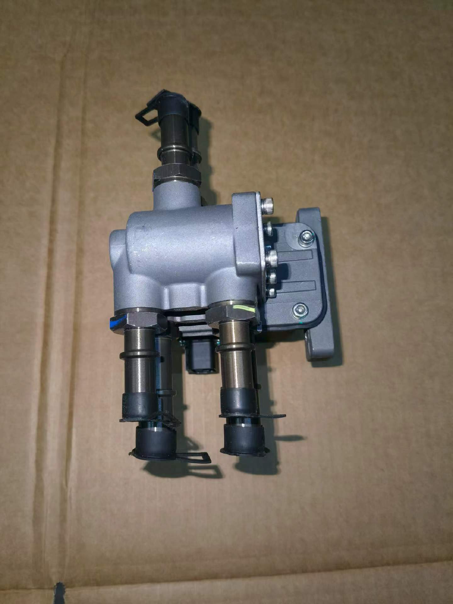 A611000000600 Fuel Tank Conversion Valve OEM