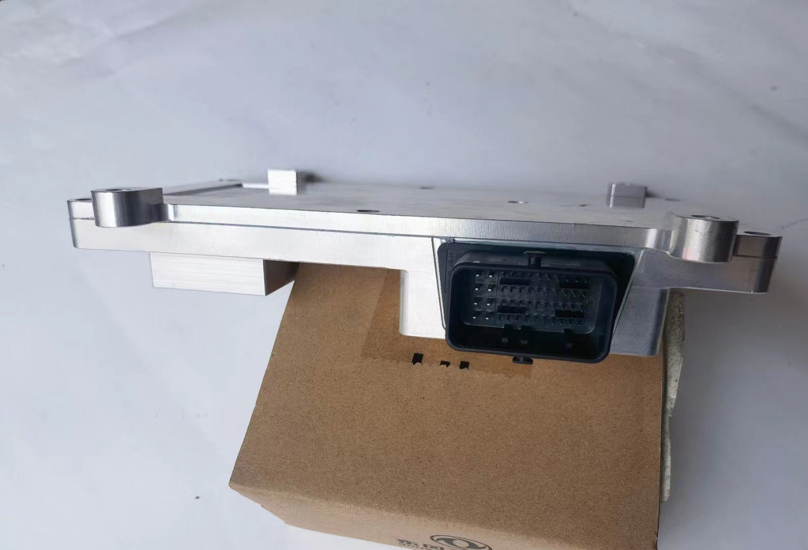 C5557986 ignition module OEM