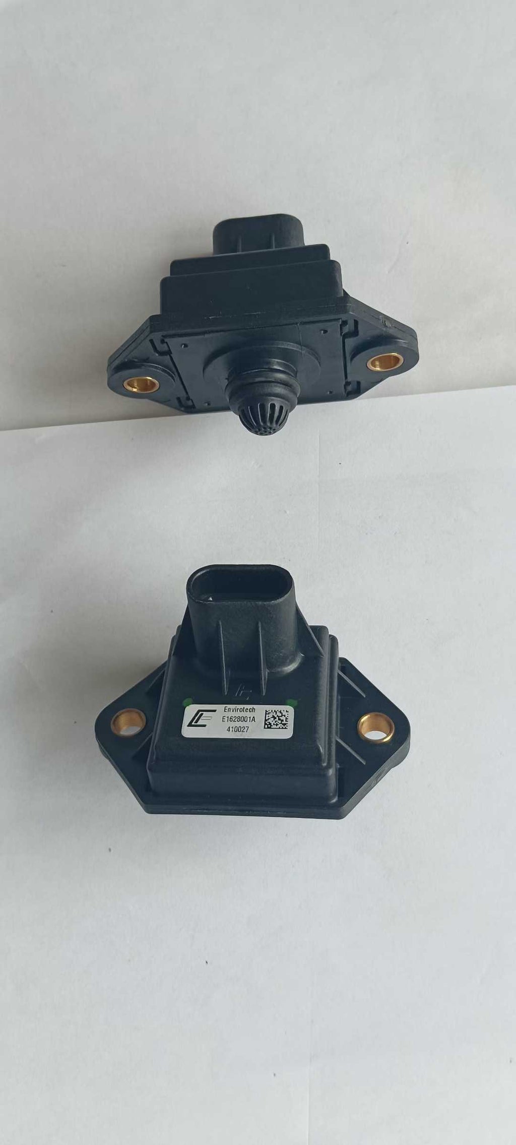 VG1540090002 E1628001A Environmental Temperature and Humidity Sensor