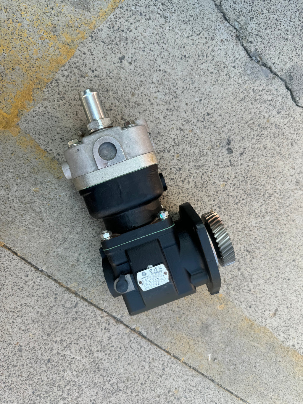 1006583876A Single-cylinder Air Compressor OEM