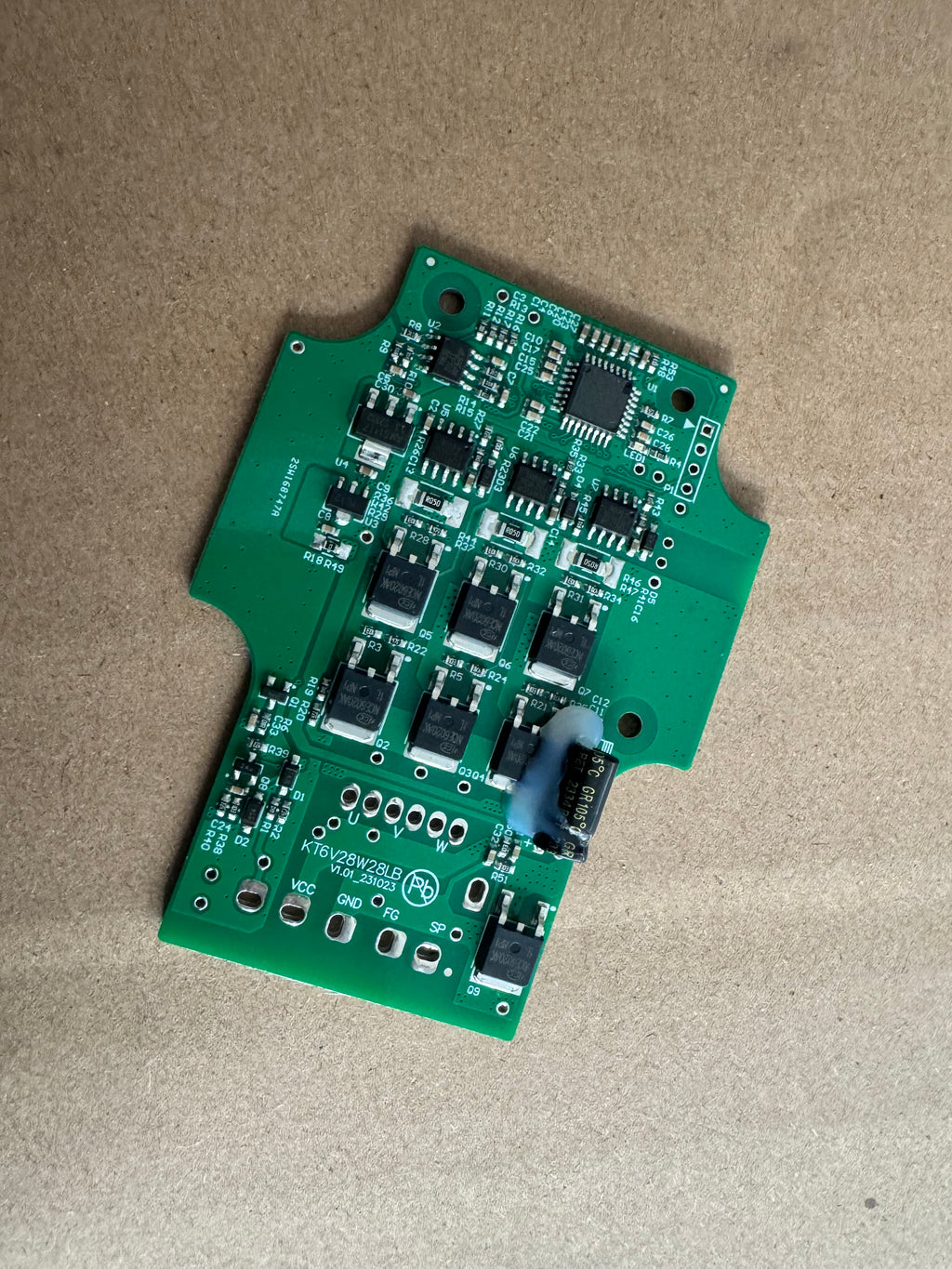 2655852/A055E423 A0001407678/a055t229 5506956/A060X234  OEM circuit board for urea metering pump