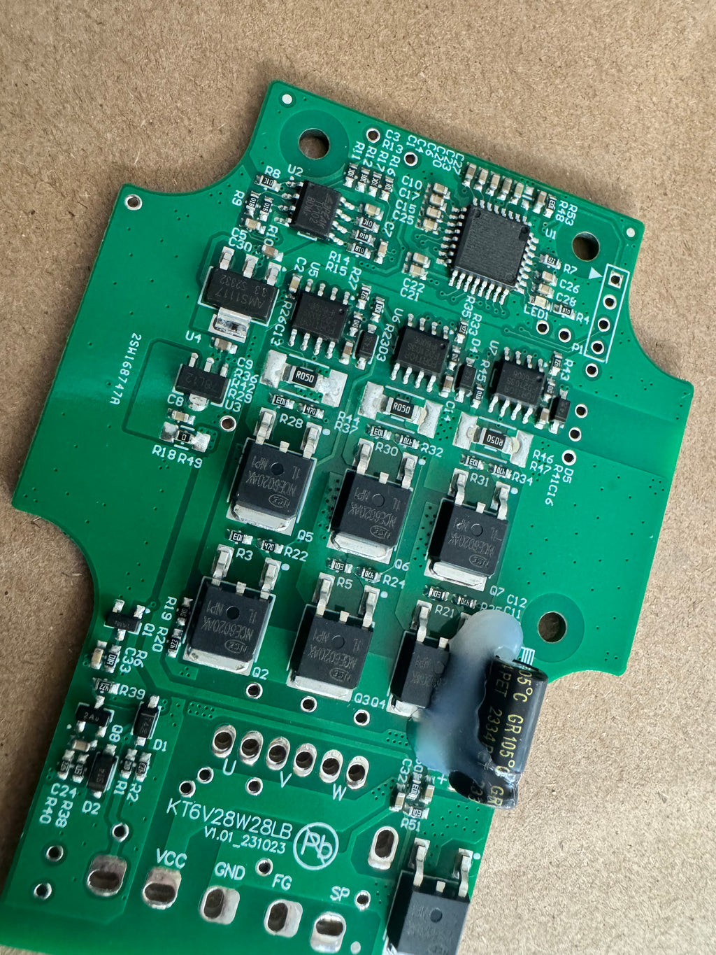 2655852/A055E423 A0001407678/a055t229 5506956/A060X234  OEM circuit board for urea metering pump