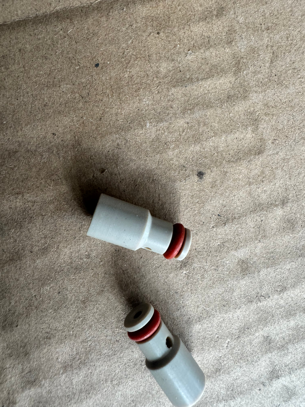 2655852/A055E423 A0001407678/a055t229 5506956/A060X234 OEM pressure relief valve for urea metering pump