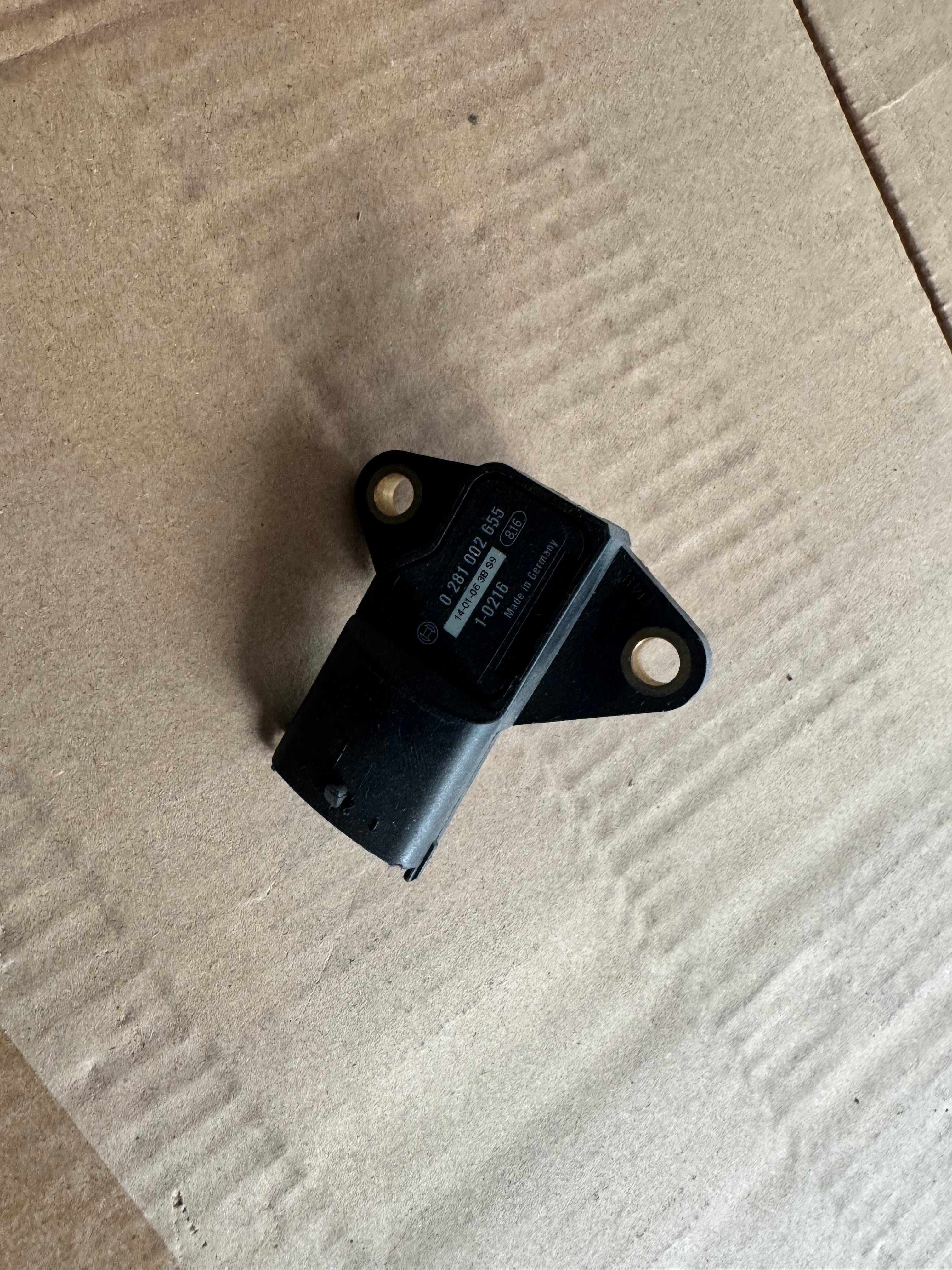 04214999, 1789364, 51274210198 0281002655 Intake pressure sensor OEM