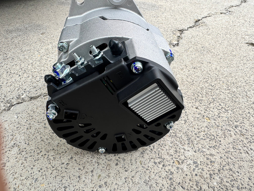 1001828445 Generator 28V 70A OEM