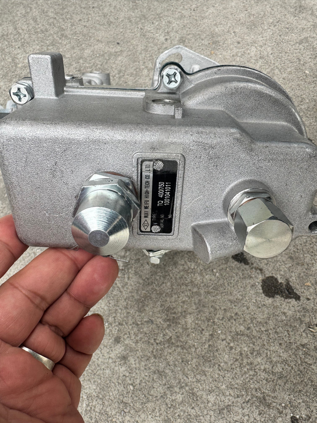 1001223985 BHF4PL High-pressure oil pump OEM