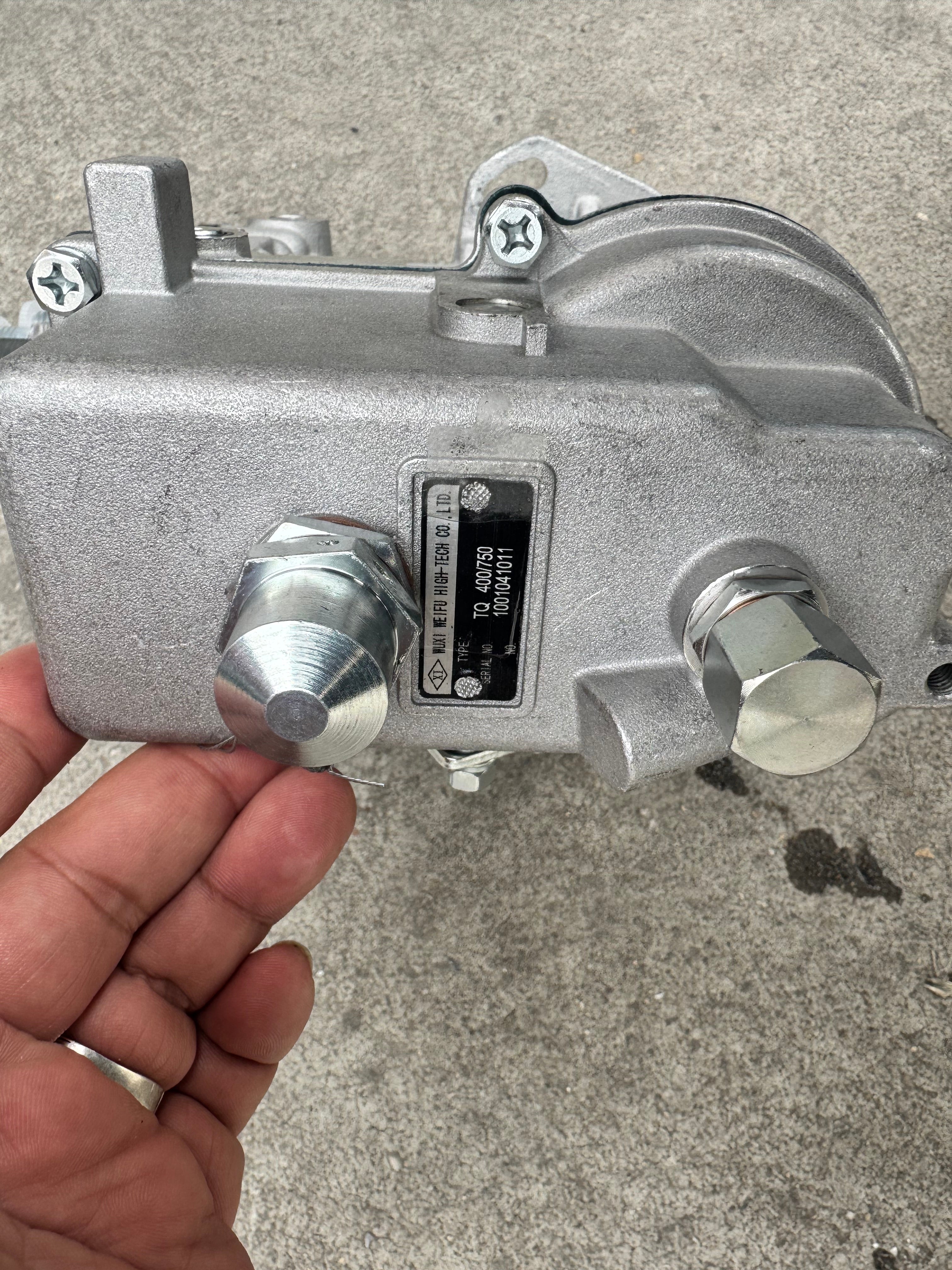 1001223985 BHF4PL High-pressure oil pump OEM