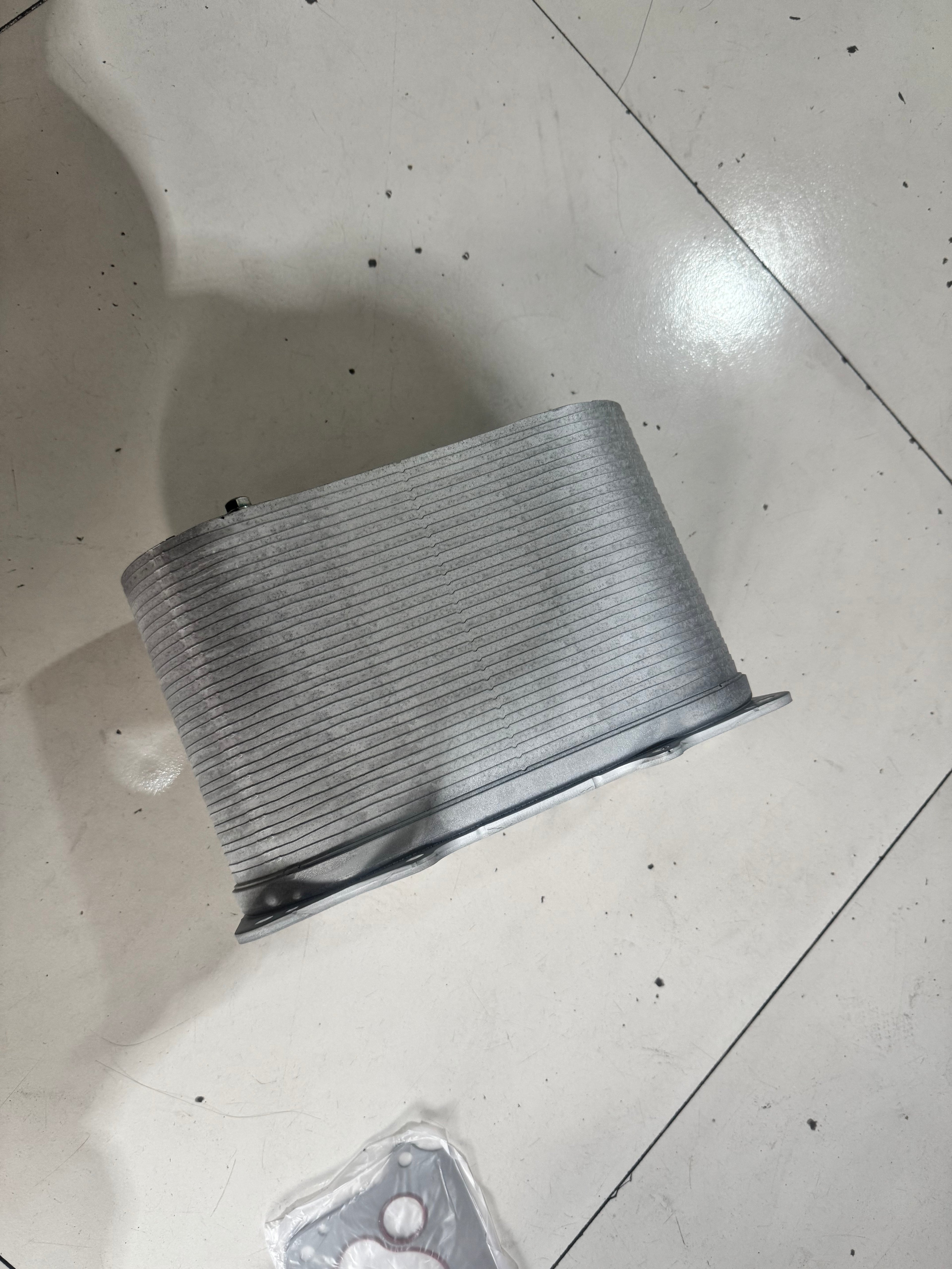 1004017363 Oil Cooler Core OEM