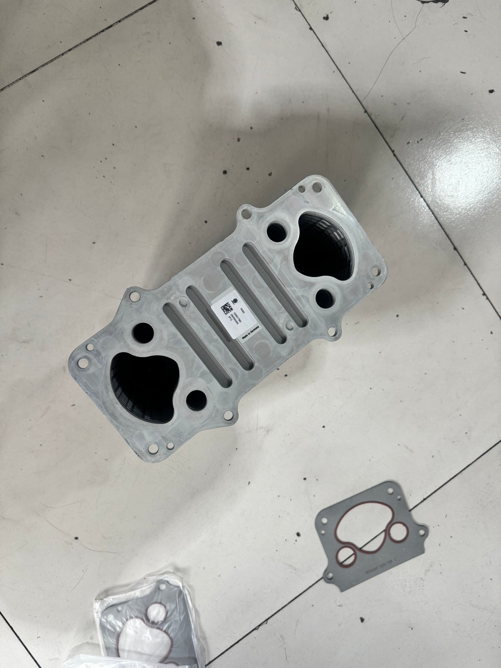 1004017363 Oil Cooler Core OEM