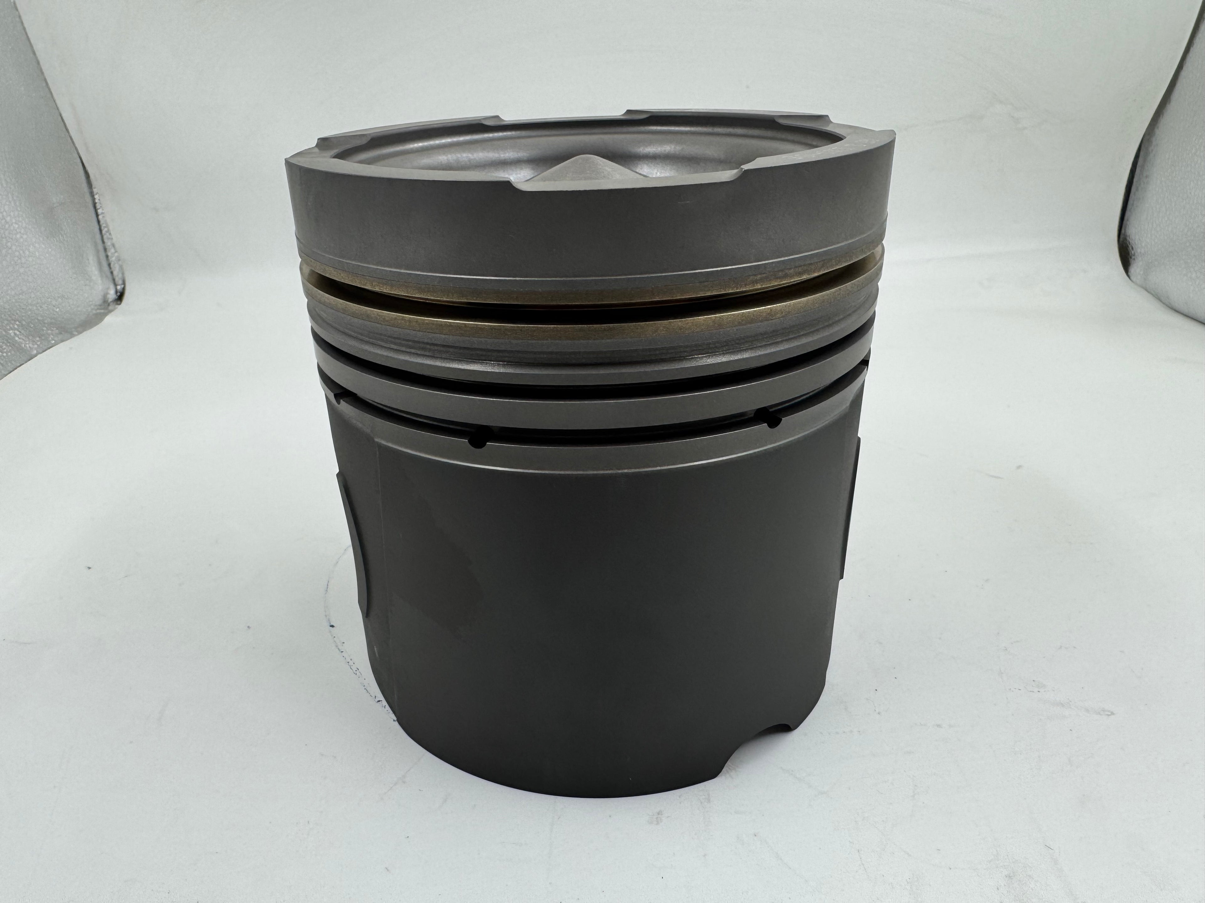1002295865 Baudouin engine piston OEM